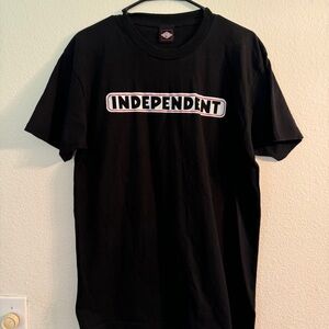 🤩2for$10🤩 Men’s Independent shirt size medium GUC